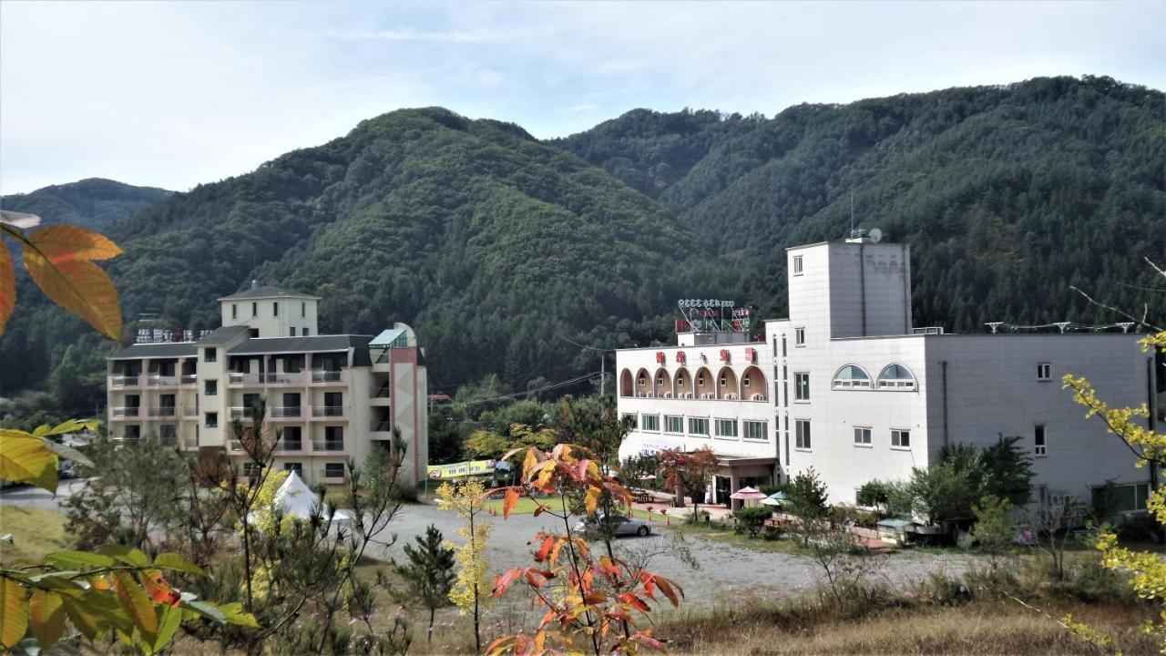 Hongcheon Resortel ภายนอก รูปภาพ