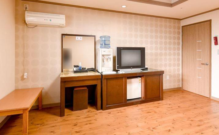 Hongcheon Resortel ภายนอก รูปภาพ