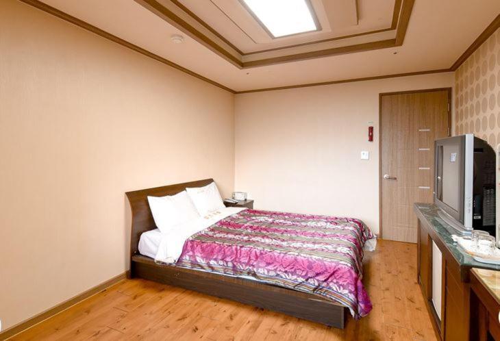 Hongcheon Resortel ภายนอก รูปภาพ