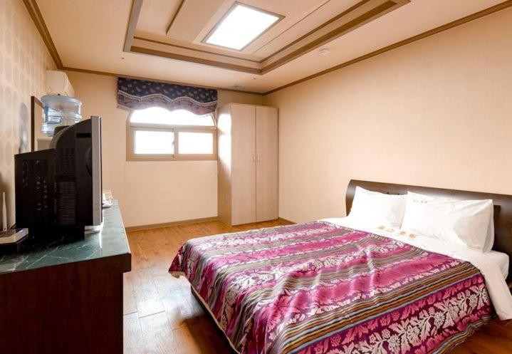 Hongcheon Resortel ภายนอก รูปภาพ